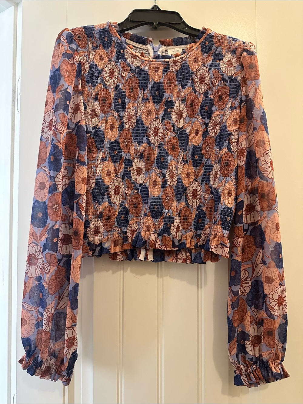 Aritzia Wilfred Blue & Peach Floral Smocked Long-Sleeve Top